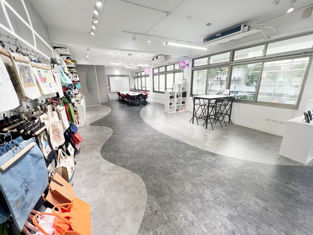 Floor 1 interior at Alliance Park A1 Zone, winner of multiple design awards