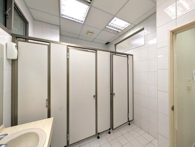 Women's restroom, Alliance Park, Zone B, Floor 2