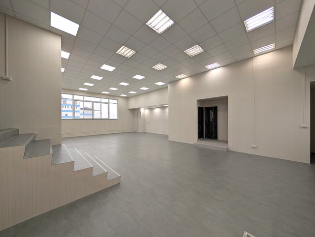 Alliance Park Zone B, Floor 4 office area with a Clear Height of 4 meters
