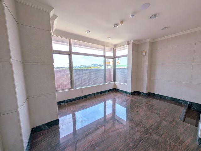 Alliance Park Zone B, Floor 4 stair lobby